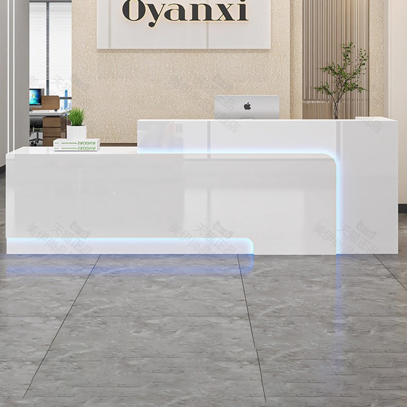 b11-Display Hotel Reception De - огляд і ціна Beauty & Makeup Katia Di Paola